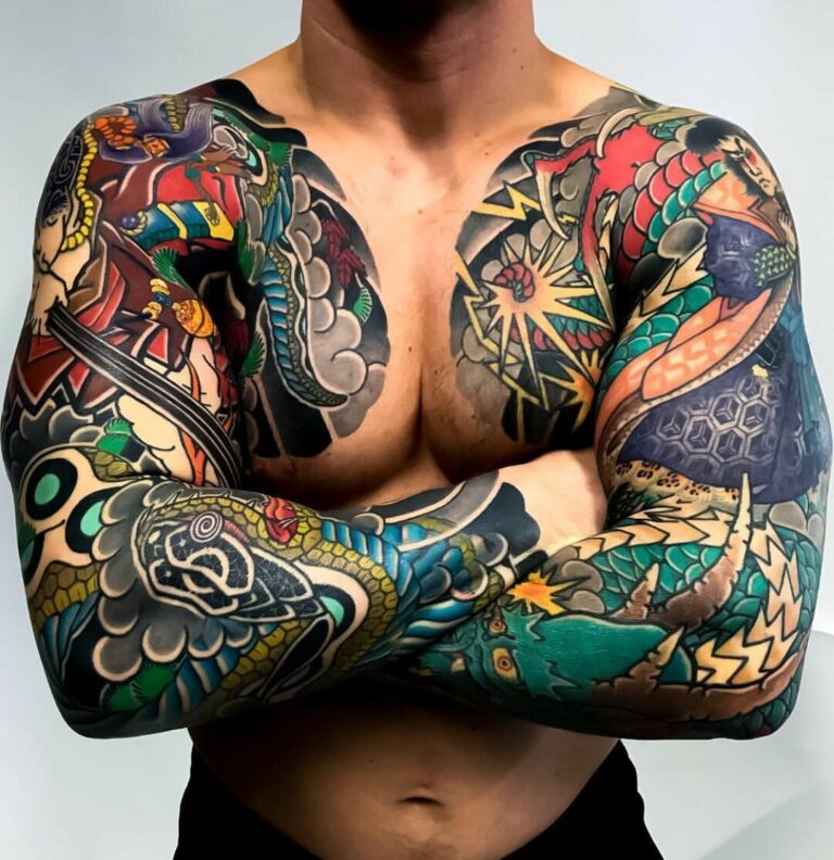 Tatuaż japoński. Mężczyzna.